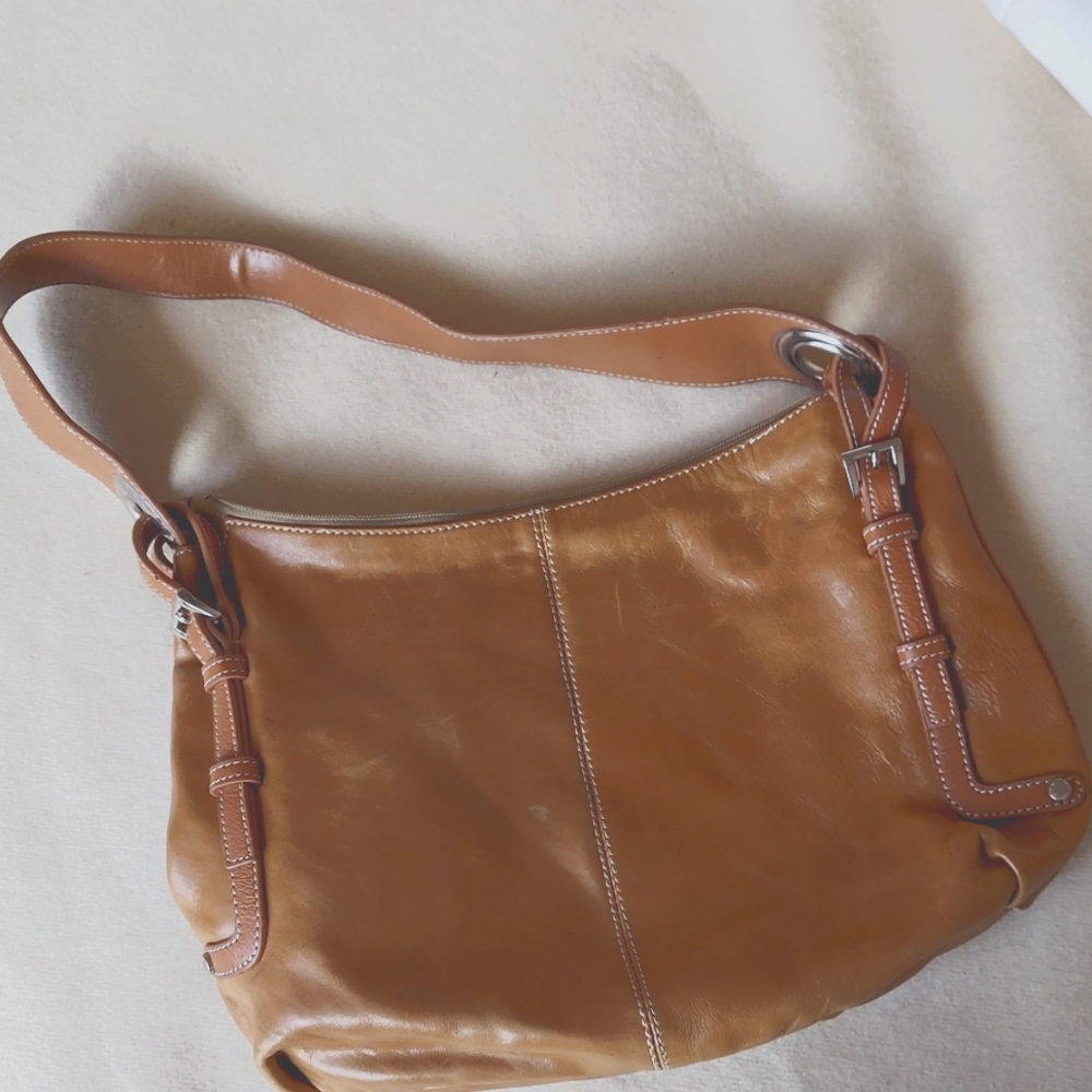 Leather bag